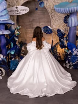 White Elegant Kids Pearls Princess Gown For Piano Performance Girls Charming Off Shoulder Satin Long Dresses For Wedding Party