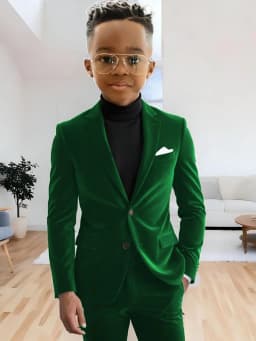 Boys Velvet Homecoming Suit Set 2 Pieces Host Costumes Notched Lapel Kids Formal Suits Wedding Guest Clothes Plus Size Tuxedo