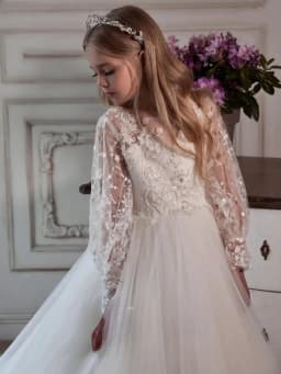 Charming Sweet Beaded Lace Appliques Girls Dresses For Dancing Performance Exquisite Puff Sleeve Kids Princess Gown Party Wear