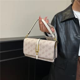 Fashionable Luxury Leather Ladies Messenger Bag High End Classic Designer Paris Trendy Design Diaper Bag