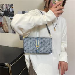 Fashionable Luxury Leather Ladies Messenger Bag High End Classic Designer Paris Trendy Design Diaper Bag