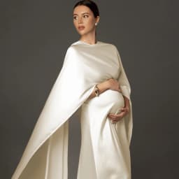 Minimalist Beige Maternity Photo Gown Silk Satin Look Dress Elegant Pregnant Women Studio Posing Photo Shoot Clothing