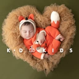 Newborn Photography Props Vintage Wooden Basin 35*35*13cm Heart Shape Box Full-moon Photo Posing Shooting Accessories Bed Basket