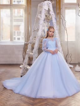 Light Blue Luxurious Beaded Girls Evening Dresses Birthday Party Wear Graceful Cute Oneck Long Sleeve Princess Gown For Kids