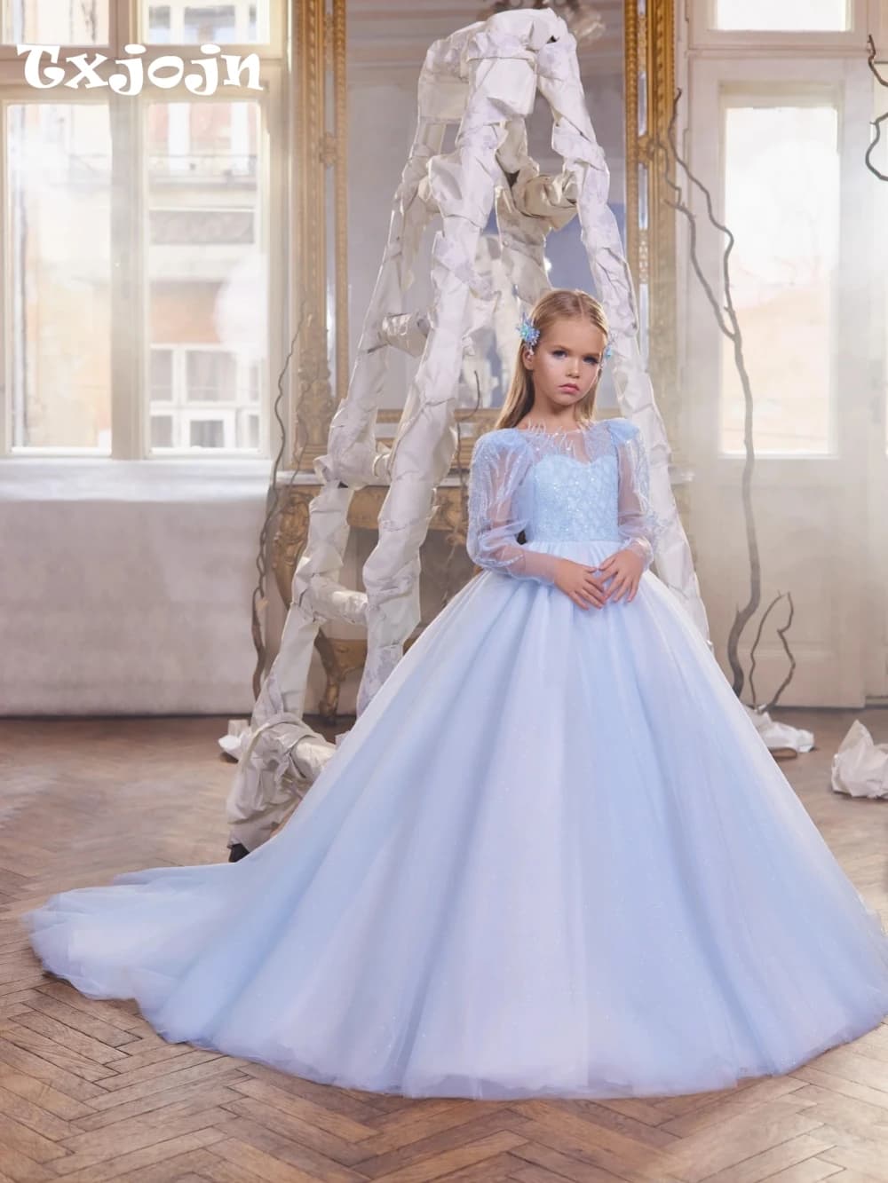 Light Blue Luxurious Beaded Girls Evening Dresses Birthday Party Wear Graceful Cute Oneck Long Sleeve Princess Gown For Kids