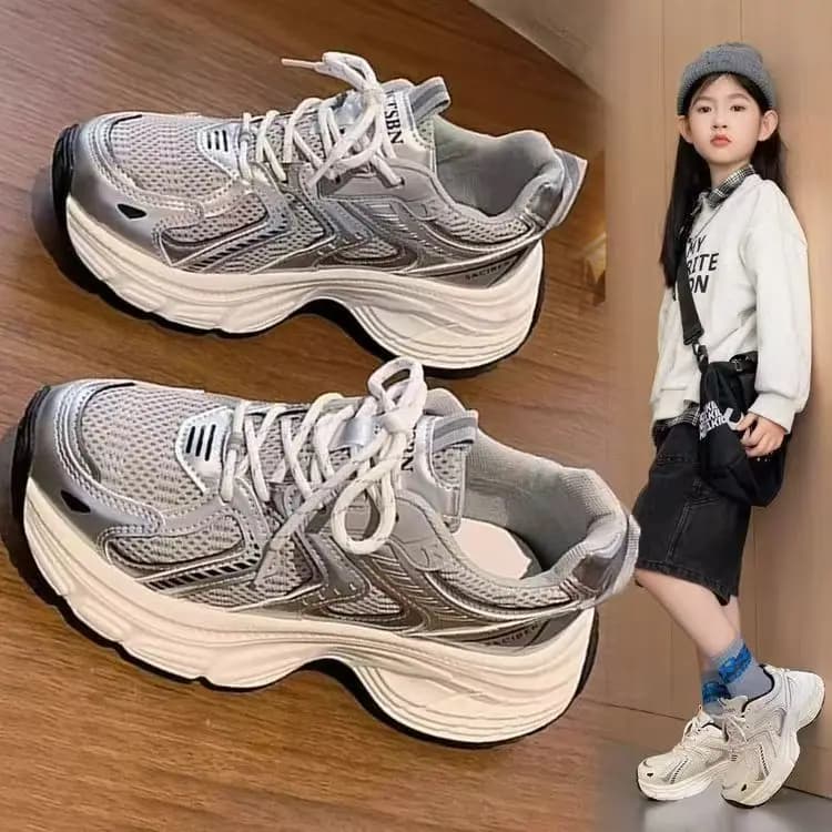 Children Running Shoes Mesh Breathable Kids Sneakers Thick Soft Sole 2026 Brand New Boys Girls Sports Shoes Comfortable Trendy
