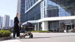 2026 New Design 3 In 1 Compact Travel System Baby Stroller Effortless One Hand Folding Space Saving Lightweight Frame Infant Pram Pushchair Highly Breathable Fabric Oversized Wind Resistant Sun Canopy Fluffy Newborn Cushion Four Wheel Shock Absorbing Stru