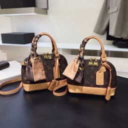 Trendy Vintage Diaper Bag For Women Leather Crossbody Bag Luxury Tote Minimalist Designer Large Capacity Elegant Fashion