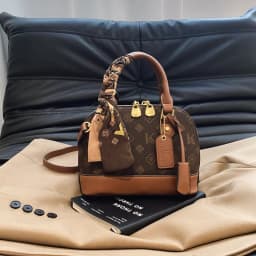 Trendy Vintage Diaper Bag For Women Leather Crossbody Bag Luxury Tote Minimalist Designer Large Capacity Elegant Fashion