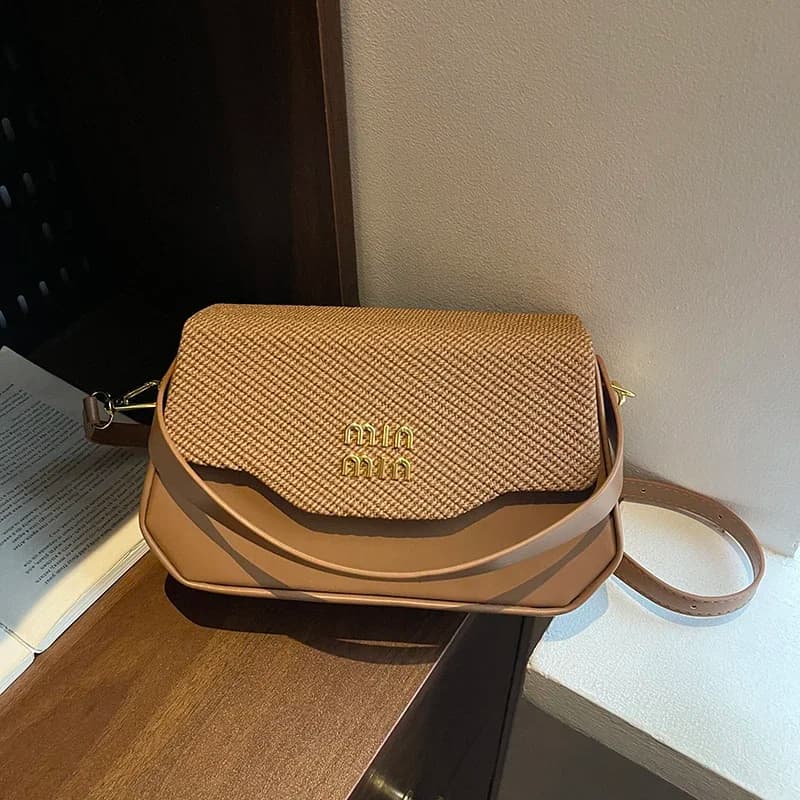 Unique Elegant Leather Diaper Bag: Luxury Crossbody Messenger Bag For Women With Vintage Designer Logo And Large Tote Capacity