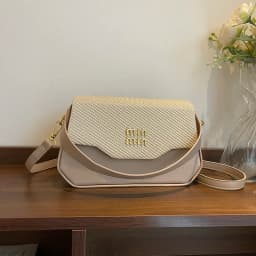 Unique Elegant Leather Diaper Bag: Luxury Crossbody Messenger Bag For Women With Vintage Designer Logo And Large Tote Capacity