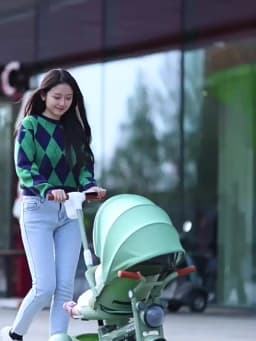 New Children's Tricycle,Reclining and Sitting Foldable Portable Stroller,1-6 Years Old Multifunctional Children's Bicycle