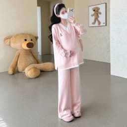Maternity Suit Autumn Fake Two Piece Casual Simple Sweet Loose Soft Cartoon V Neck Sweater And Wide Leg Pants Two Piece Set