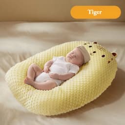 Baby Anti-spitting Slope Pad, Newborn Lying Down Feeding Bed ，Breastfeeding Pillow, Artifact Plus Size Sleeping Baby Bed in Bed