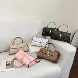 Famous fashion design women's shoulder bag, classic decorative pattern crossbody bag, modern trendy handbag