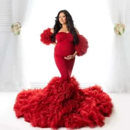 Mermaid Maternity Gown with Sweetheart Neck & Long Train – Fitted Pregnancy Dress for Baby Shower & Studio Photography