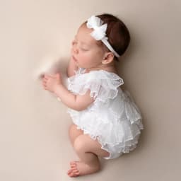 Baby Girl White Ruffle Romper Newborn Photography Props Bow Headband Tulle Layered Newborn Photo Prop