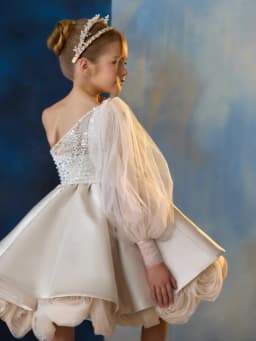 New Arrival Luxurious Beaded Mini Princess Gown Stage Performance Wear Fashionable One Shoulder Girls Dresses Dancing Outfit
