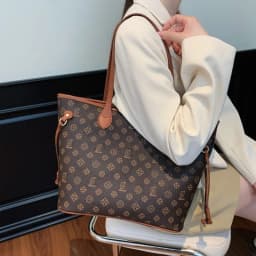 Luxury Vintage Diaper Bag High-End Elegant Shoulder Purse Unique Business Satchel Trendy Letter Logo Messenger For Women