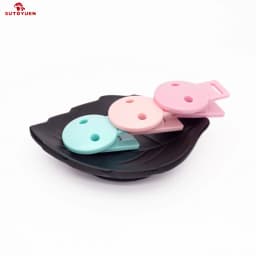 Sutoyuen 100pcs Plastic Round Baby Pacifier Clips For DIY Dummy Chain Holder Teething Toy Accessories Making