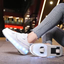 2 Wheel Roller Skate Shoes Kids Boys Girls Flashing Light Shoes LED Light Luminous Children Sneakers Outdoor Casual Shoes Sports