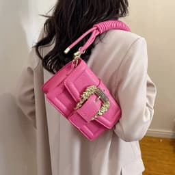 Designer Elegant Large Capacity Crossbody Diaper Bag: Luxury Women's Handbag With Vintage Leather Look And Unique Tote Style