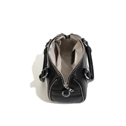 Luxury design zipper shoulder bag, elegant and fashionable party women's handbag, classic style chain strap crossbody bag