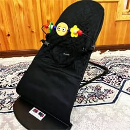 ▶ Foldable Baby Bouncer Lounger 2-in-1 – Adjustable Infant Rocker with Safety Harness, Portable Newborn Cradle Seat for 0-24 Months