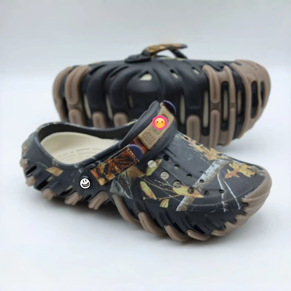 Demon Slayer Kamado Tanjiro Green Check Clogs Chunky Jagged Sole Waterproof Eva Hole Sandals Mens Outdoor Walking Casual Clogs