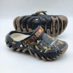 Demon Slayer Kamado Tanjiro Green Check Clogs Chunky Jagged Sole Waterproof Eva Hole Sandals Mens Outdoor Walking Casual Clogs