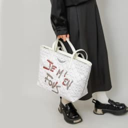 Luxury exquisite pattern handbag, elegant and comfortable chain strap shoulder bag, fashionable and trendy zipper women's bag