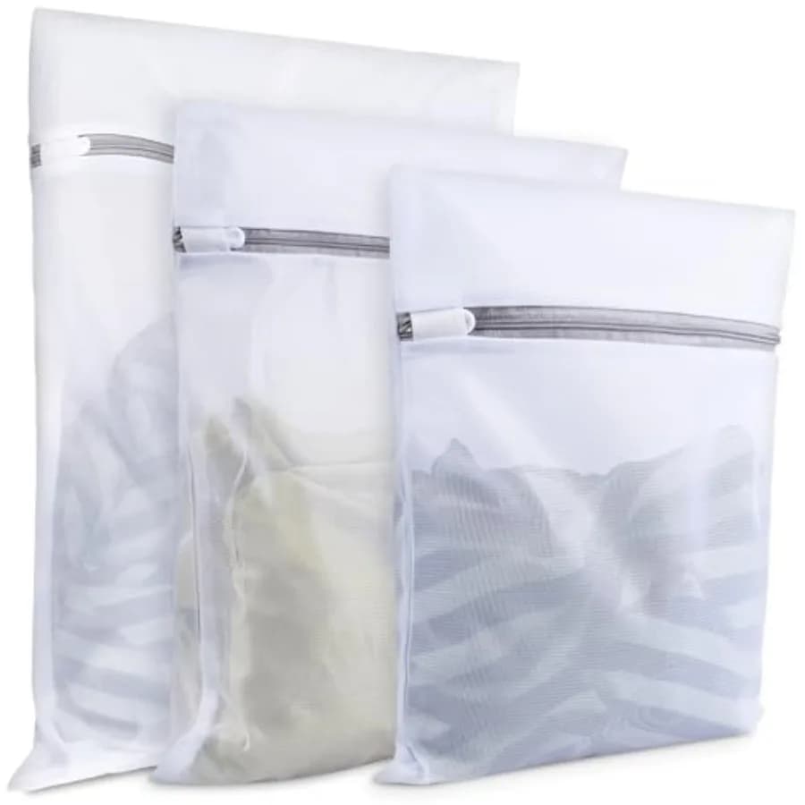 Mesh laundry bags for delicates: 3-pack in large/medium/small sizes, durable polyester mesh, gray color, gentle machine-wash pr