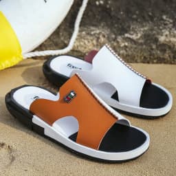Summer new men's flip-flops flat, casual, fashionable and trendy beach shoes