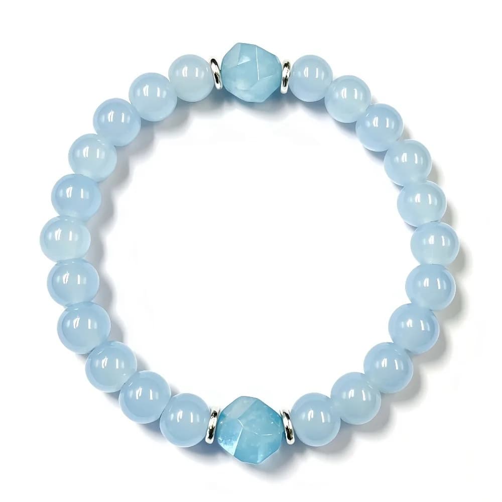Aquamarine bracelet - Symbolizing peace, courage, happiness, and longevity. The birthstone of March. It brings a sense of security and is perfect for daily wear. This stunning ocean-colored bracelet makes an ideal gift for a loved one or mother. Perfect f