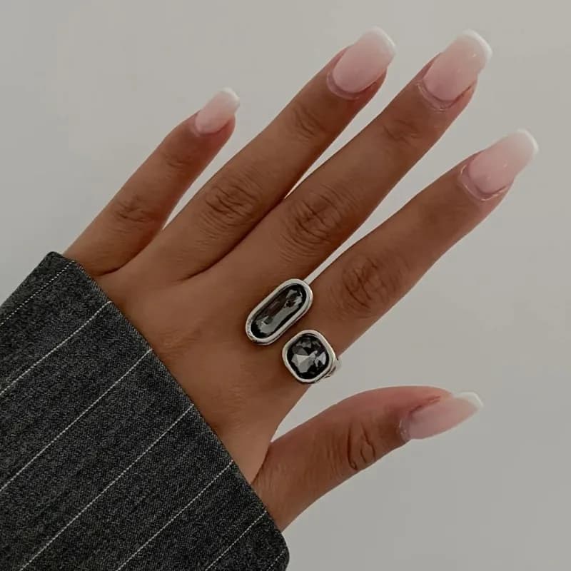 Women Minimalist Acrylic Rhinestone Open Ring, Korean‑Style Geometric Adjustable Knuckle Ring, Fashion Jewelry Accessory, Ideal Gift for Party and Daily Occasions