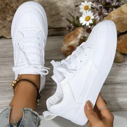 Women White Platform Sneakers 2026 New Fashion Lace Up Skate Shoes Ladies Light Soft Leather Casual Walking Shoes Non Slip Flat Sole All Match Daily Outdoor Comfy Versatile White Trainer Footwear Trendy Minimalist Basic White Sneakers for Daily Travel Sho