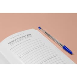 Mom I Want to Hear Your Story Mother's Day Gift Memories Journal Elegantly Designed Inspirational Family Journal with Life Prompts