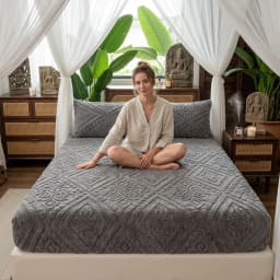 King Size Solid Embossed Bed Cover Ultra Soft Milk Velvet Fitted Sheet Durable Textured Standard Size