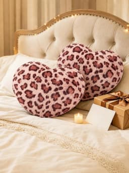 1pc Leopard Print Heart-Shaped Plush Throw Pillow, Soft Fuzzy Filled Decorative Cushion For Sofa Living Room Bedroom Home Decor Aesthetic Pillow SH260720162539335416357