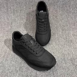 2026 New Soft Sole Shoes for Men, Ultra-Soft Summer Thin Men's Shoes, Round-Toe Retro Jogging Shoes
