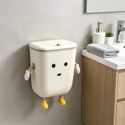 Cute Wall‑Mount Hanging Trash Bin with Flip Lid, Cartoon Character Cabinet Door Garbage Can, Space‑Saving Plastic Waste Bucket for Kitchen Office Bedroom