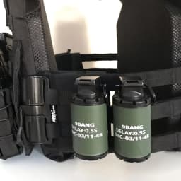 2PC CS Hand Grenades Toys Model Toy Spring Powered Impact for Battle Games Tactcial Airsoft Paintball
