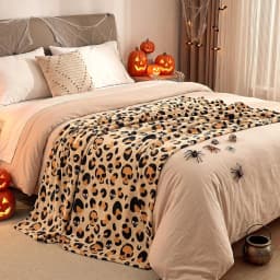 FuWeave Halloween Throw Blanket Leopard Skull Flannel Blanket