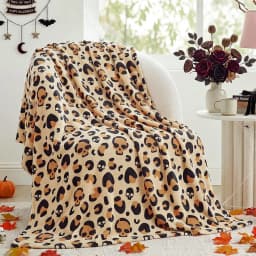 FuWeave Halloween Throw Blanket Leopard Skull Flannel Blanket
