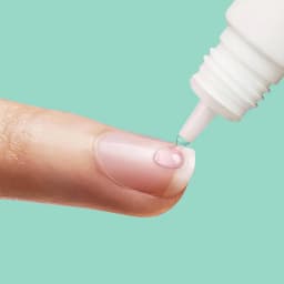 Quick-Drying Nail Glue for Press-On Nails - Strong Adhesive for Easy Application