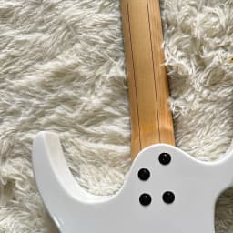 2026 Hot Sale Shiny White Electric Guitar HSH Pickups Gold Vibrato Shell Tree Inlay White Pearl Fingerboard US Warehouse Free Shipping