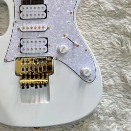 2026 Hot Sale Shiny White Electric Guitar HSH Pickups Gold Vibrato Shell Tree Inlay White Pearl Fingerboard US Warehouse Free Shipping