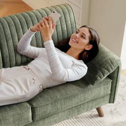 Modern Loveseat Sofa 64.5" for Small Space Living Room, Chenille Fabric 2-Seater Couch with High Legs(164cm), Comfy Small Apartment Sofa Green