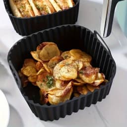 1pc Reusable Silicone Air Fryer Liner, Air Fryer Accessories, Kitchen Supplies To Replace Disposable Baking Tray Paper Liners, Black Square Back To School