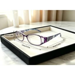 12-Color Striped Reading Glasses - Unisex, a Must for Daily Work, High-Quality Fashion Glasses, Durable Vision Aids, High-Quality Reading Glasses Wrapped in Christmas and Halloween Gifts